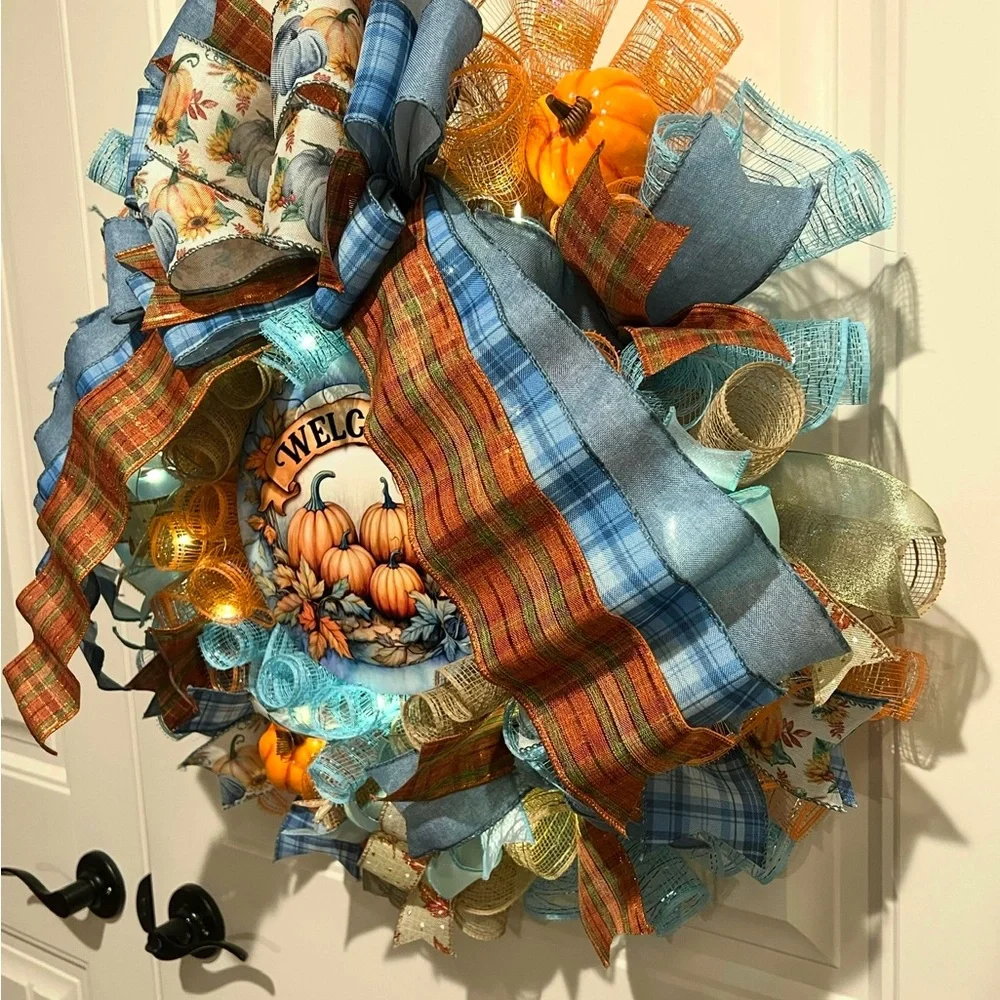 Handmade Fall Autumn Blue Thanksgiving Ribbon Welcome Door Wreath Leaf 22 in LED